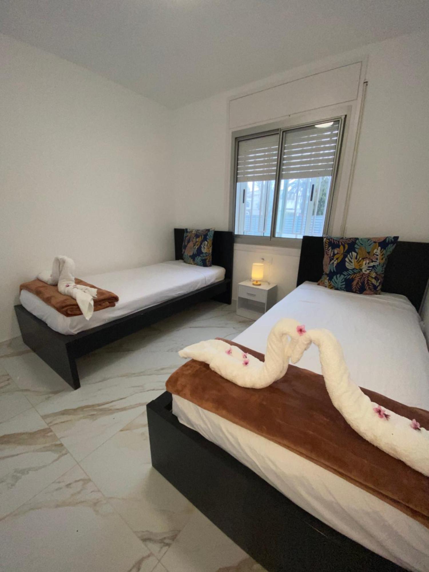 Requesens Playa Apartment Empuriabrava Exterior foto