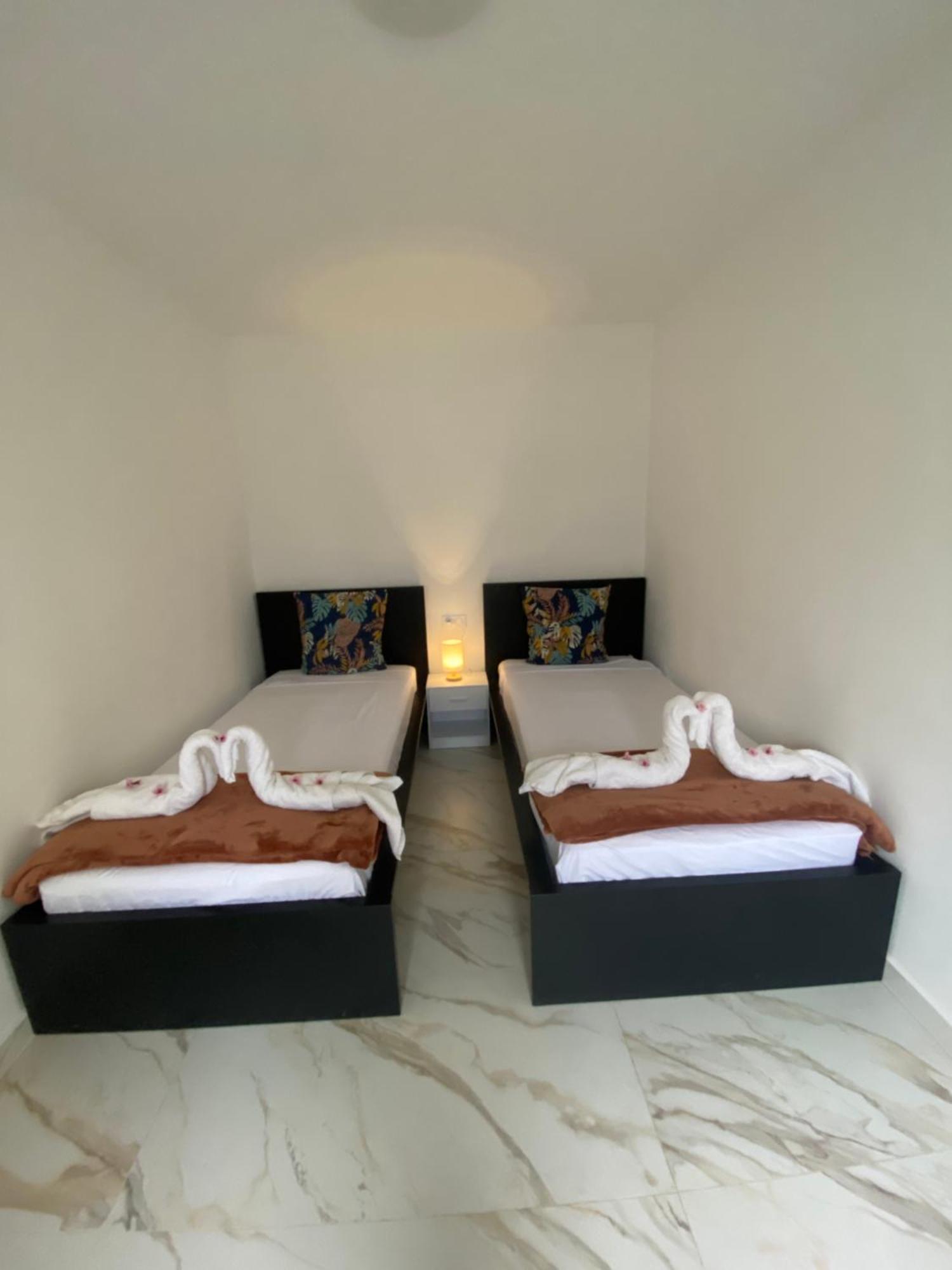 Requesens Playa Apartment Empuriabrava Exterior foto