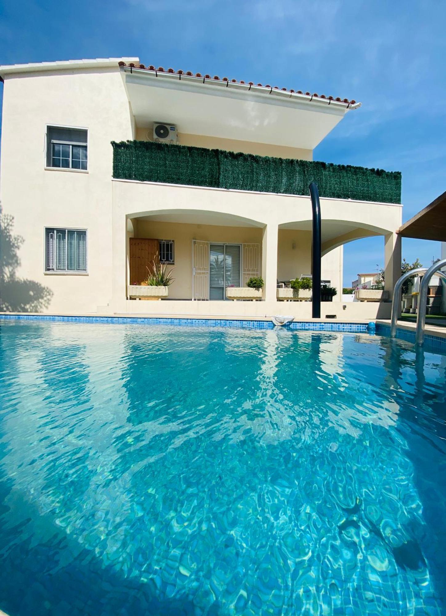 Requesens Playa Apartment Empuriabrava Exterior foto